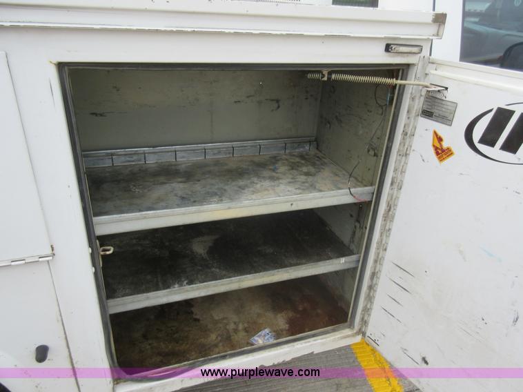 image for item G3685 2005 Ford F350 Super Duty service truck