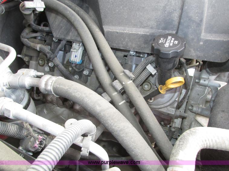 image for item H1096 2011 Chevrolet Silverado 1500 LT Crew Cab pickup truck