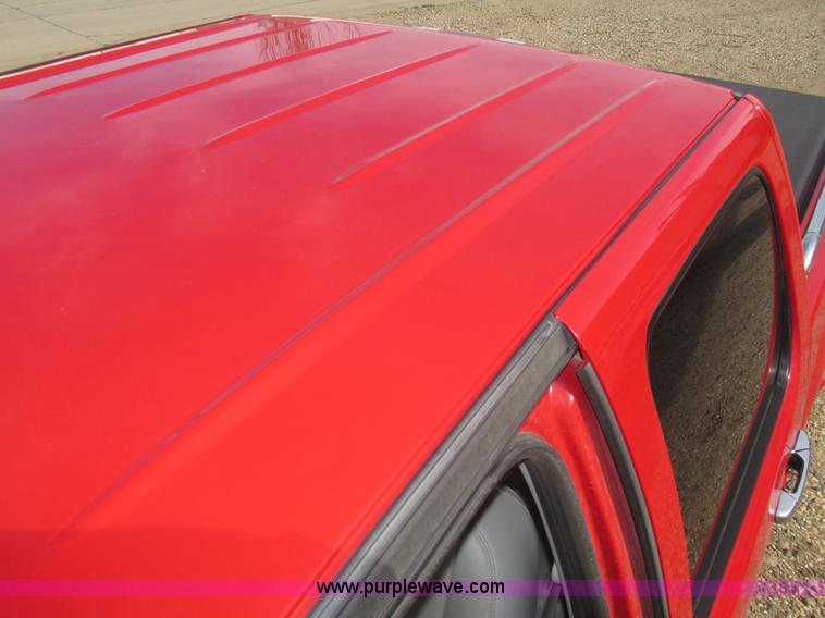 image for item H1096 2011 Chevrolet Silverado 1500 LT Crew Cab pickup truck