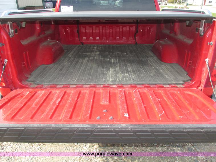 image for item H1096 2011 Chevrolet Silverado 1500 LT Crew Cab pickup truck