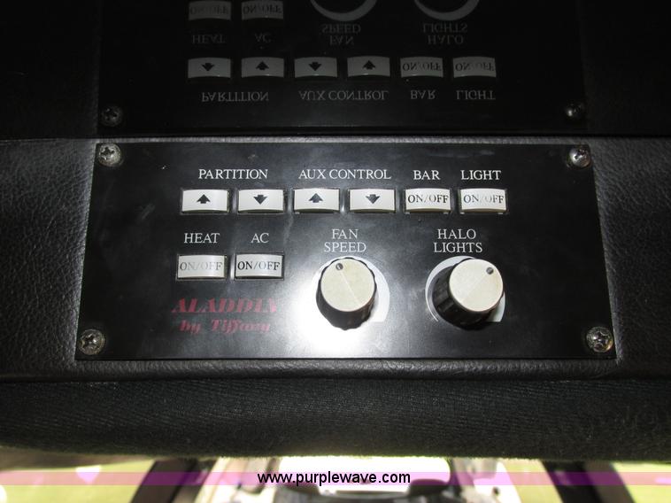 image for item H1116 1997 Lincoln Town Car Executive Tiffany Masteron Express limousine