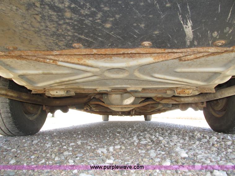 image for item H1116 1997 Lincoln Town Car Executive Tiffany Masteron Express limousine