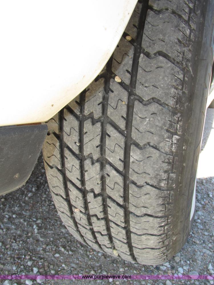 image for item H1116 1997 Lincoln Town Car Executive Tiffany Masteron Express limousine