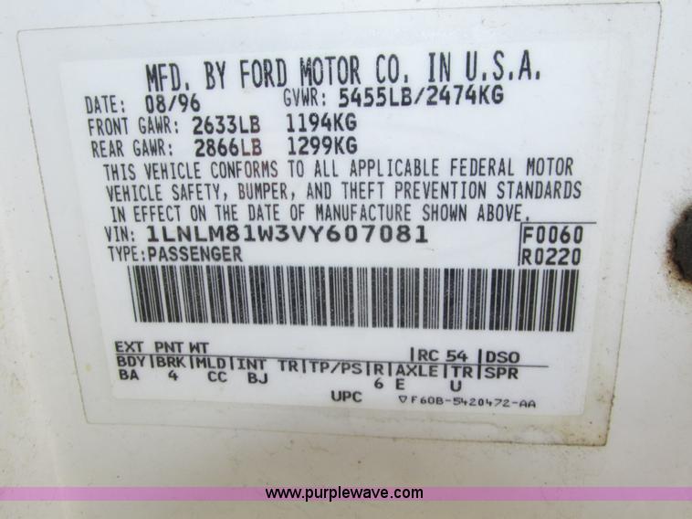 image for item H1116 1997 Lincoln Town Car Executive Tiffany Masteron Express limousine