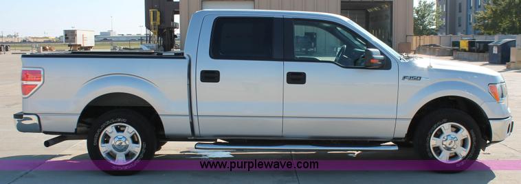 image for item H8083 2011 Ford F150 XLT SuperCrew pickup truck