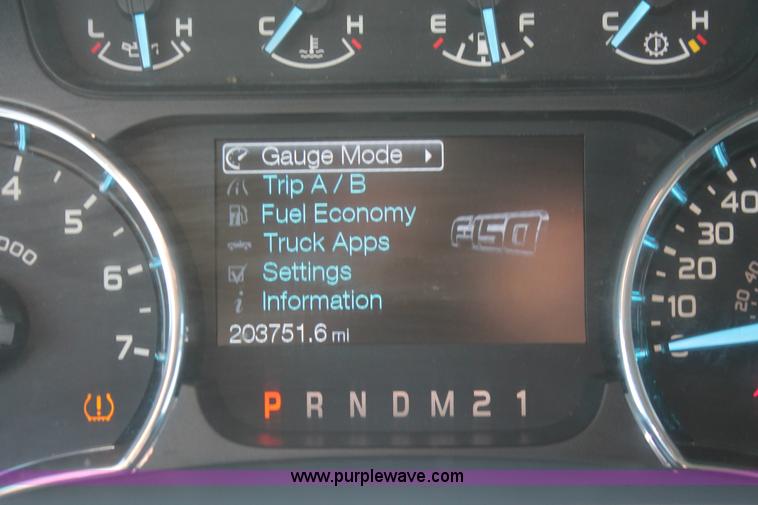 image for item H8083 2011 Ford F150 XLT SuperCrew pickup truck