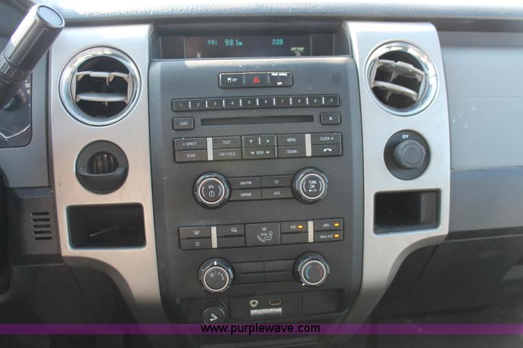 image for item H8083 2011 Ford F150 XLT SuperCrew pickup truck