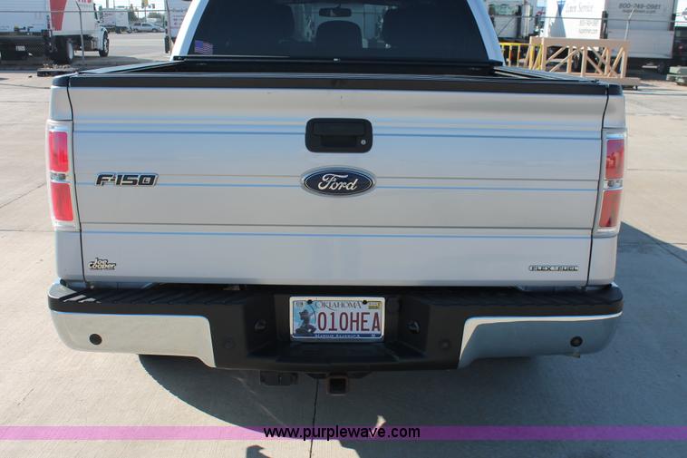 image for item H8083 2011 Ford F150 XLT SuperCrew pickup truck