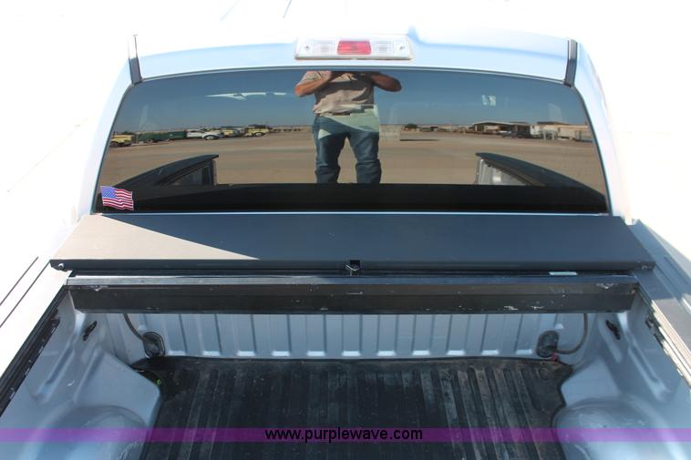 image for item H8083 2011 Ford F150 XLT SuperCrew pickup truck