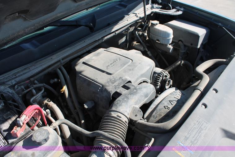 image for item H8085 2008 Chevrolet Silverado 2500HD Ext. Cab pickup truck