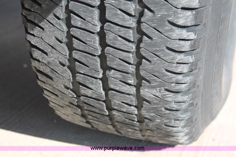 image for item H8085 2008 Chevrolet Silverado 2500HD Ext. Cab pickup truck