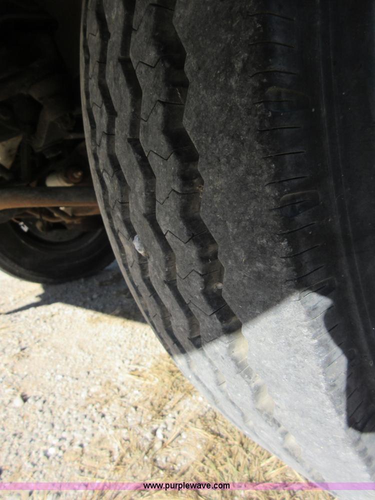 image for item I1910 1984 Chevrolet Holiday Rambler Presidental 33 RV