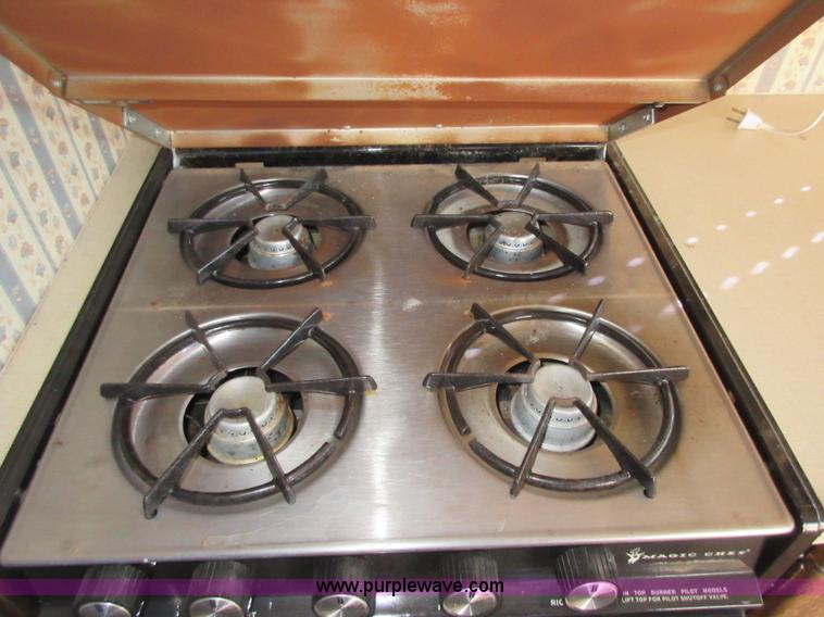 image for item I1910 1984 Chevrolet Holiday Rambler Presidental 33 RV