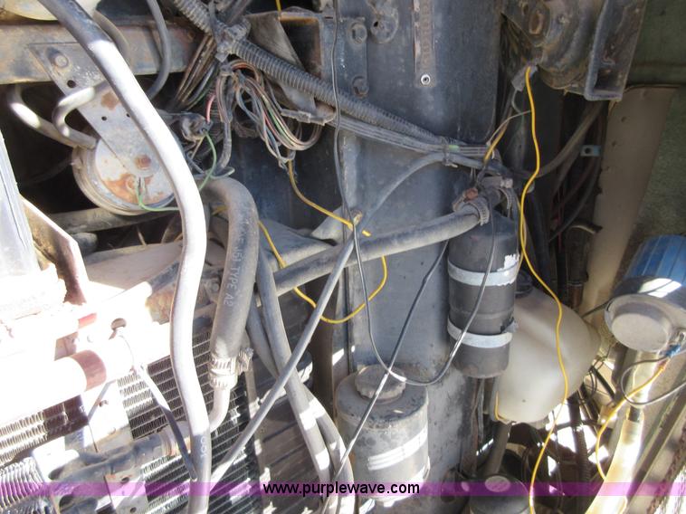 image for item I1910 1984 Chevrolet Holiday Rambler Presidental 33 RV