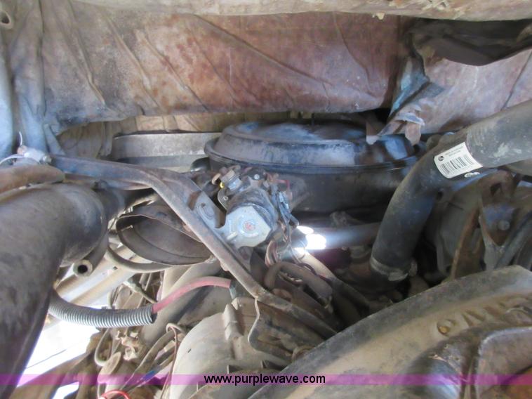 image for item I1910 1984 Chevrolet Holiday Rambler Presidental 33 RV