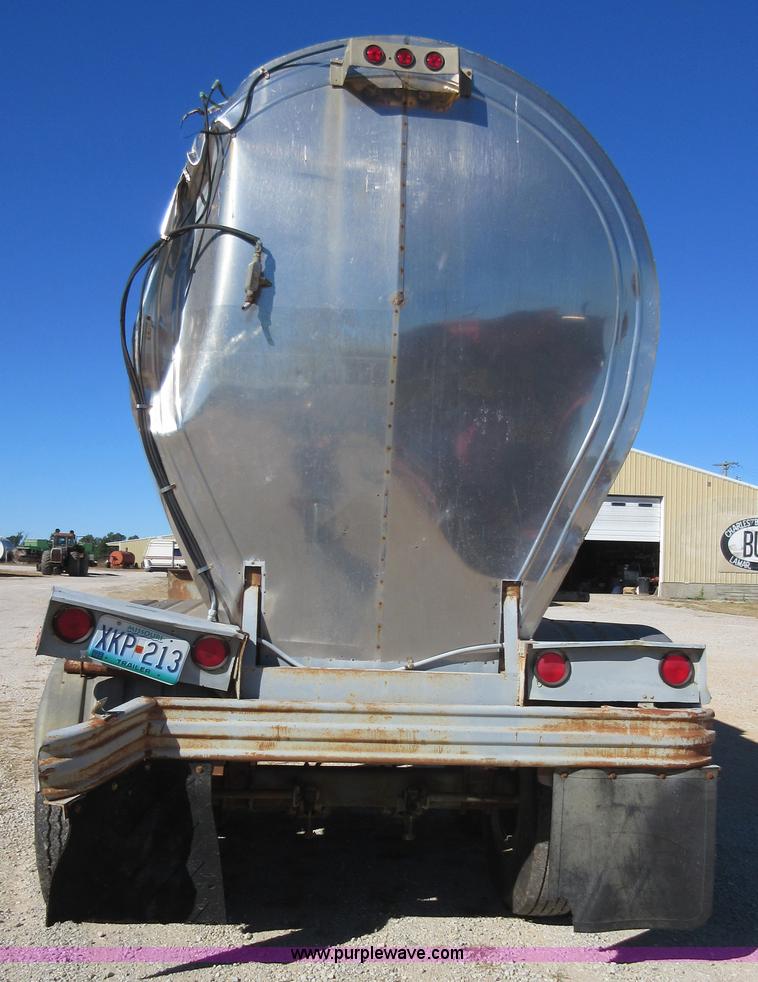 image for item I1924 1969 Moser tank trailer