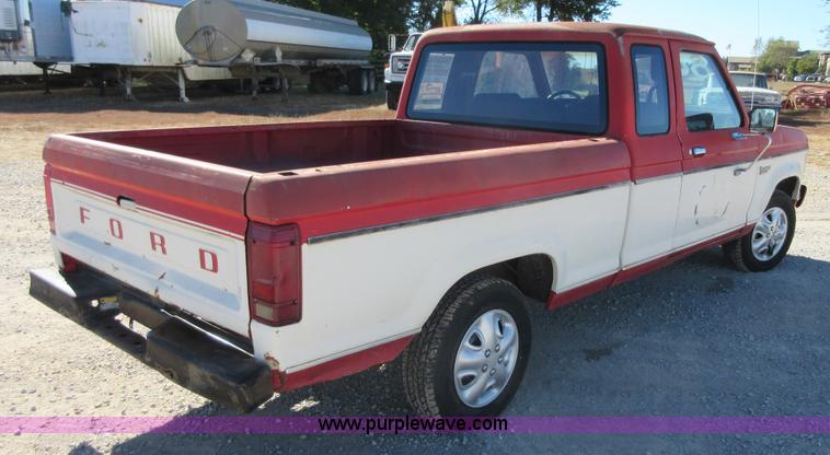 image for item I1926 1986 Ford Ranger SuperCab pickup truck