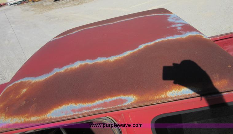 image for item I1926 1986 Ford Ranger SuperCab pickup truck