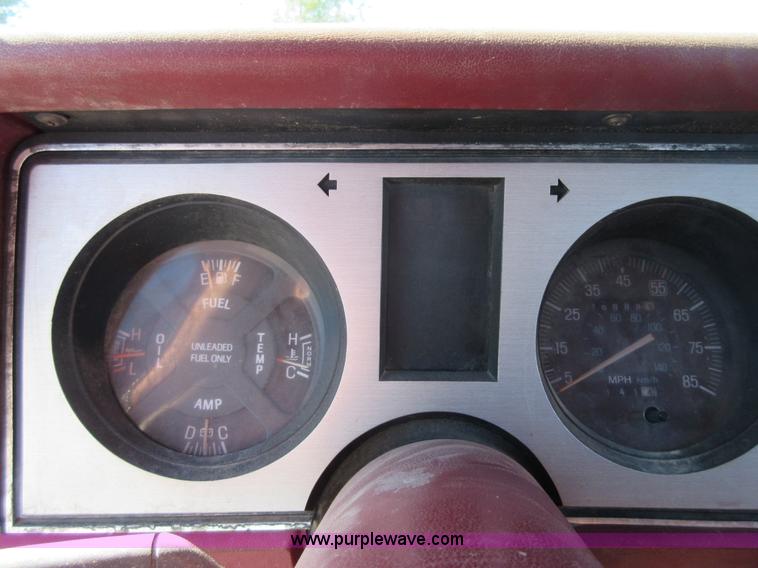 image for item I1926 1986 Ford Ranger SuperCab pickup truck