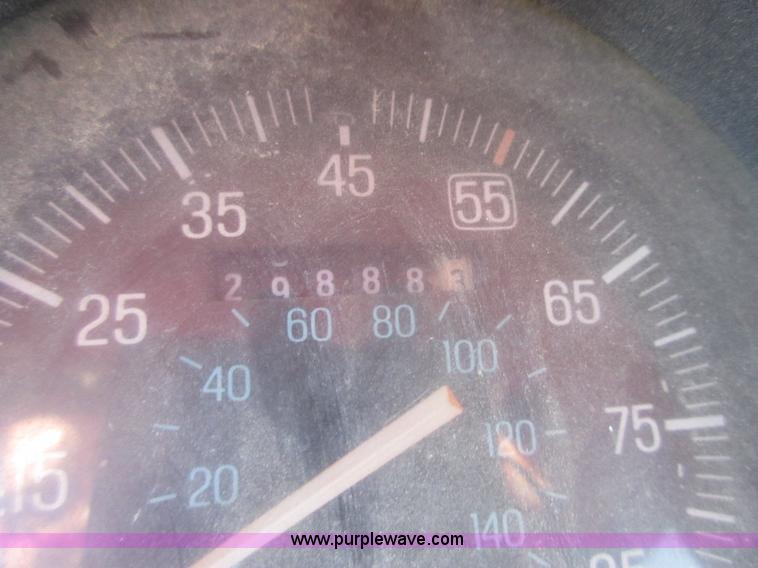 image for item I1926 1986 Ford Ranger SuperCab pickup truck