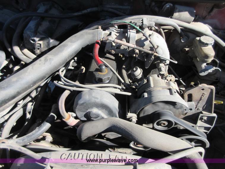 image for item I1926 1986 Ford Ranger SuperCab pickup truck