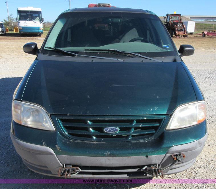 image for item I1929 2000 Ford Windstar van