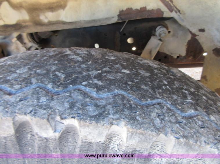 image for item I1931 1976 Chevrolet C60 feed truck