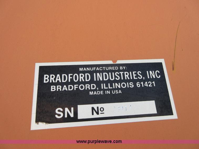 image for item I1931 1976 Chevrolet C60 feed truck