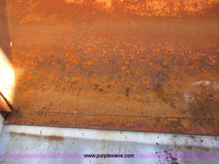 image for item I1931 1976 Chevrolet C60 feed truck