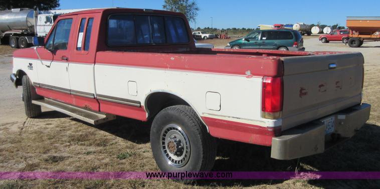 image for item I1932 1991 Ford F250 HD SuperCab pickup truck