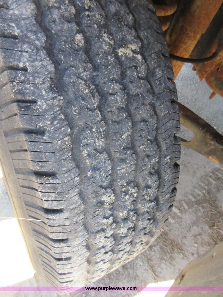 image for item I1932 1991 Ford F250 HD SuperCab pickup truck