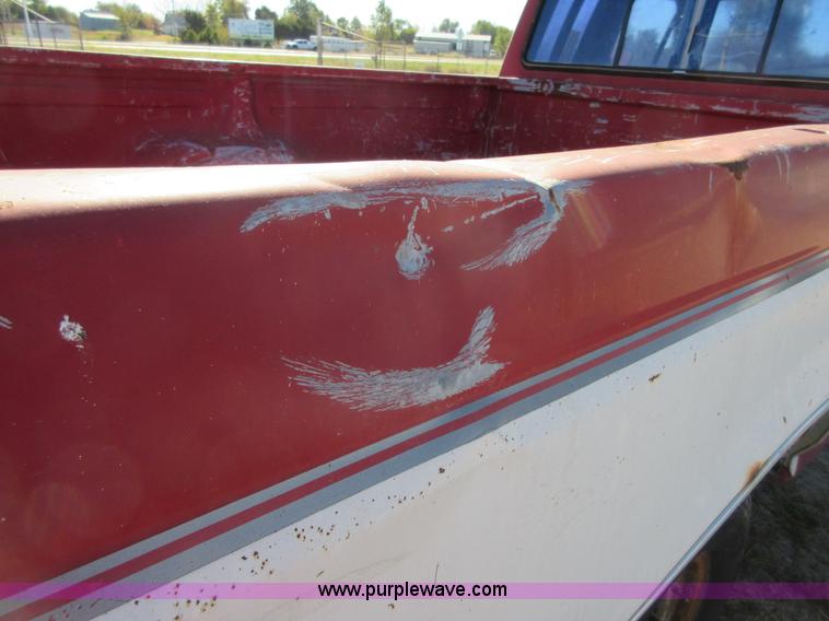 image for item I1932 1991 Ford F250 HD SuperCab pickup truck