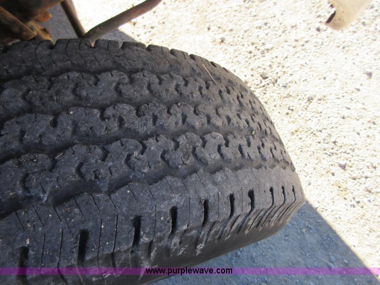 image for item I1932 1991 Ford F250 HD SuperCab pickup truck