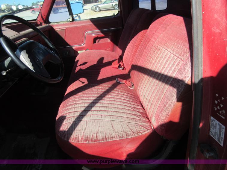 image for item I1932 1991 Ford F250 HD SuperCab pickup truck