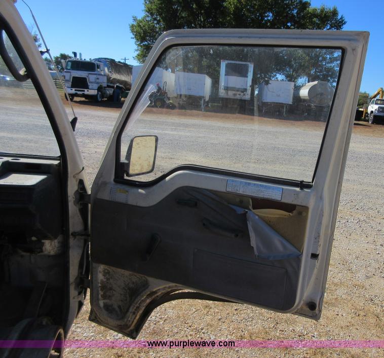 image for item I1933 Mitsubishi Super PX minicab truck