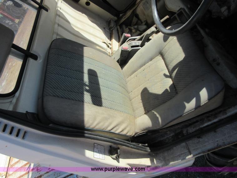 image for item I1933 Mitsubishi Super PX minicab truck