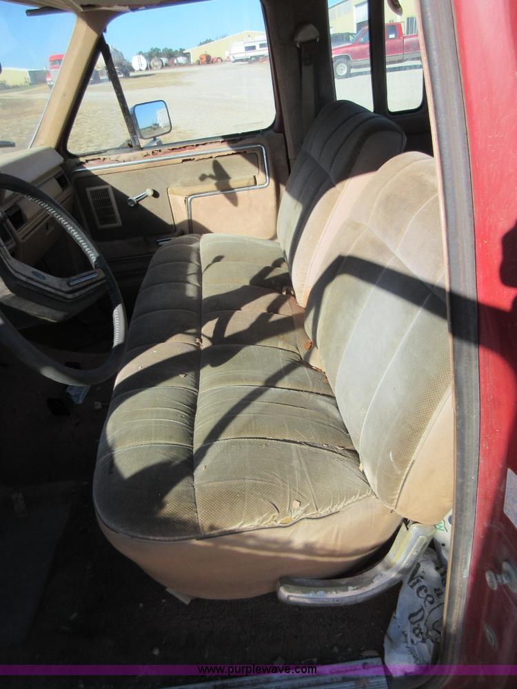 image for item I1935 1985 Ford F150 SuperCab pickup truck