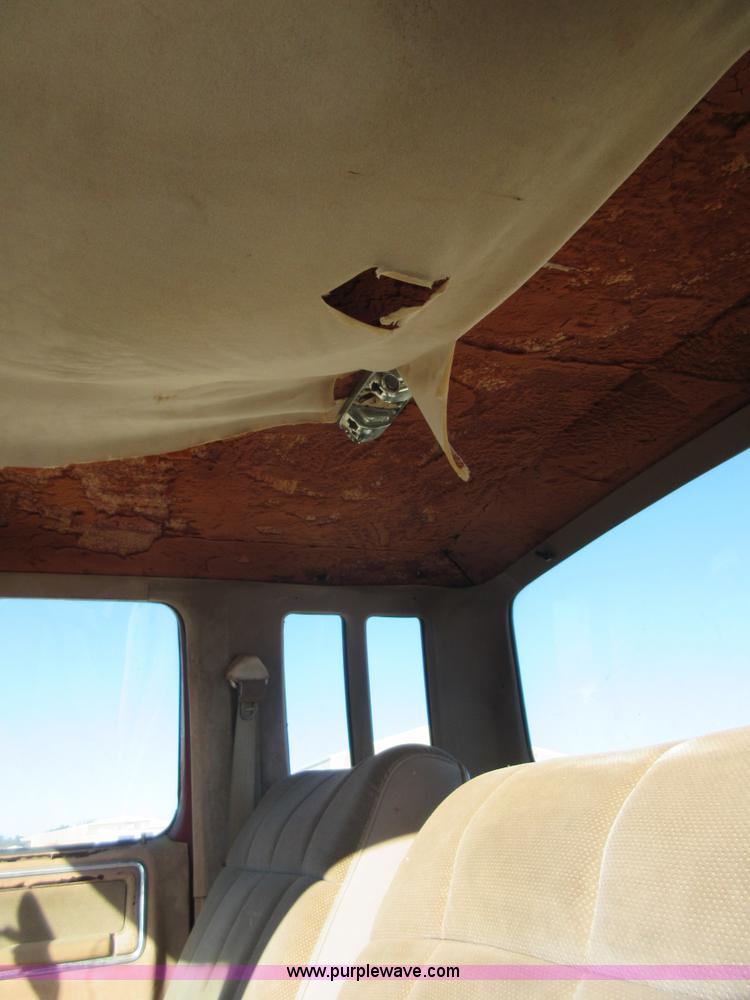 image for item I1935 1985 Ford F150 SuperCab pickup truck