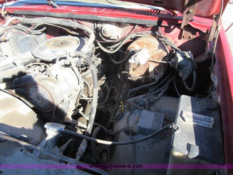 image for item I1935 1985 Ford F150 SuperCab pickup truck