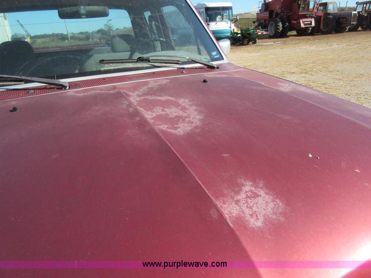 image for item I1936 1993 Ford F150 SuperCab pickup truck