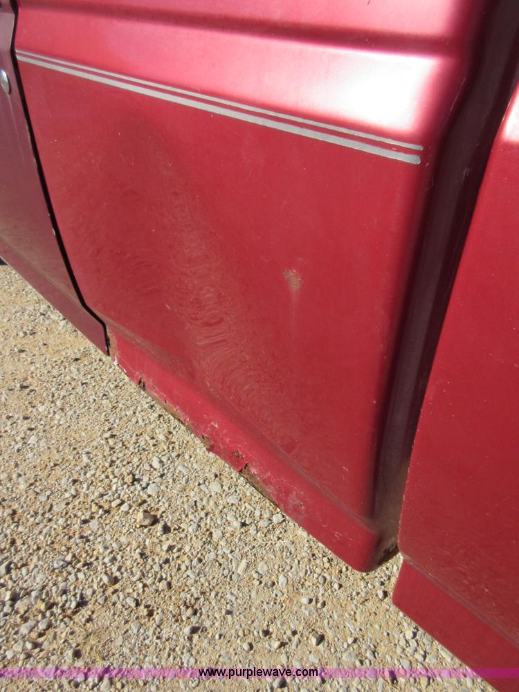 image for item I1936 1993 Ford F150 SuperCab pickup truck