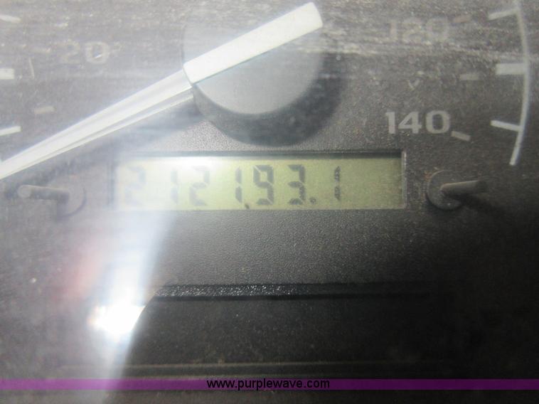 image for item I1936 1993 Ford F150 SuperCab pickup truck