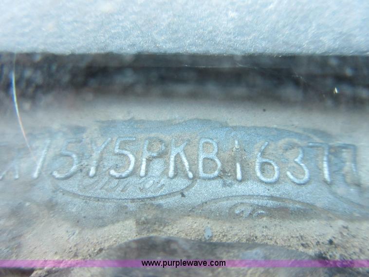 image for item I1936 1993 Ford F150 SuperCab pickup truck