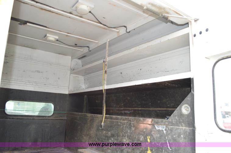 image for item I4532 2005 Ford F450 Super Duty SuperCab utility truck