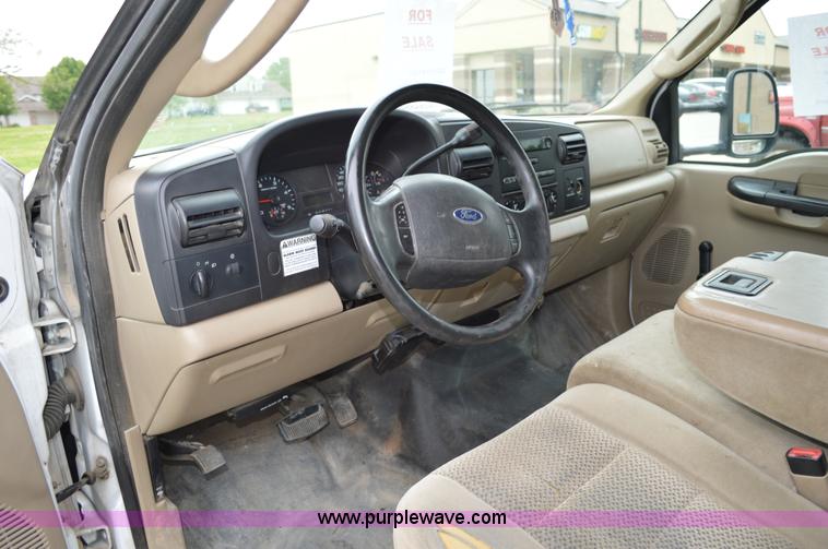 image for item I4532 2005 Ford F450 Super Duty SuperCab utility truck