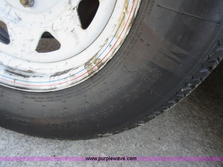 image for item I6327 2007 Doolittle enclosed cargo trailer