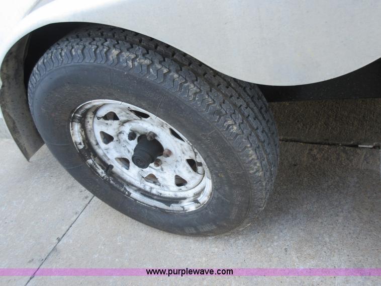 image for item I6327 2007 Doolittle enclosed cargo trailer