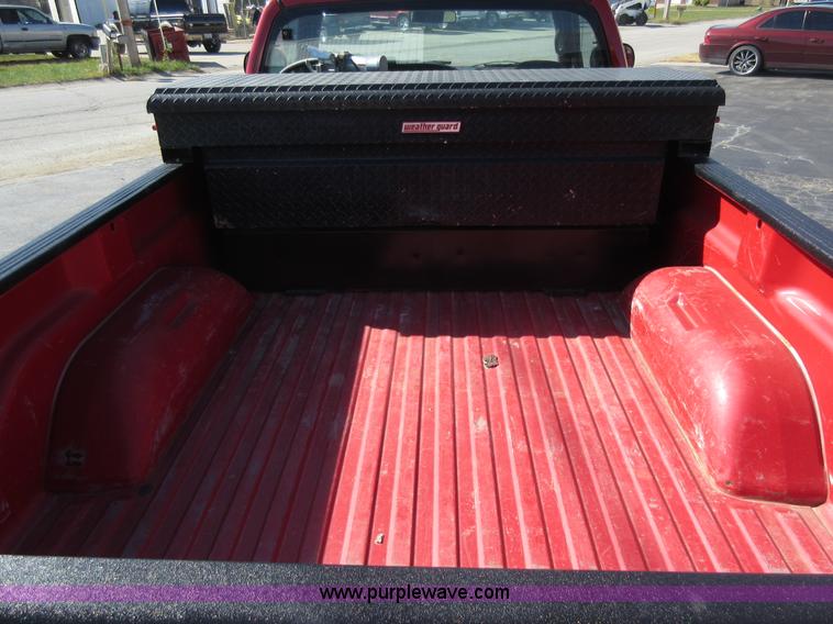 image for item I6328 2001 Dodge Ram 1500 pickup truck