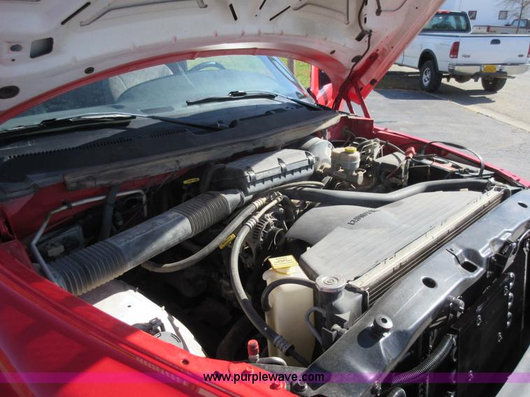 image for item I6328 2001 Dodge Ram 1500 pickup truck