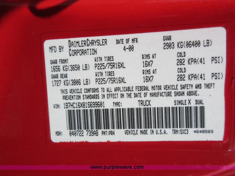 image for item I6328 2001 Dodge Ram 1500 pickup truck